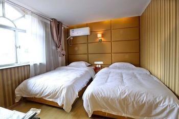 Lushang Tianjie Quick Hotel Jiujiang  Экстерьер фото
